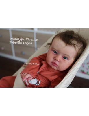 VICENTE by Priscilla Lopes  (PRE-ORDINE)