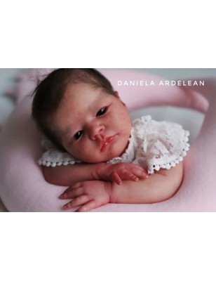 Realborn® Daphne Awake