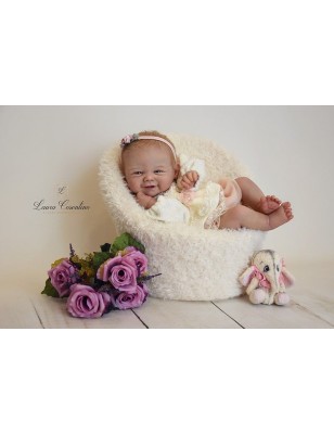 Vivienne by  Sandy Faber