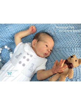 TALA by Lilianne Deres