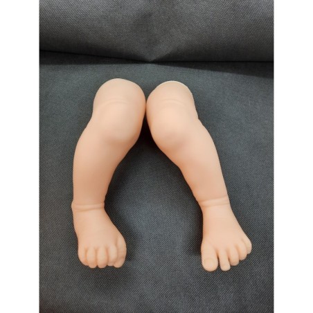 Robin by Adrie Stoete