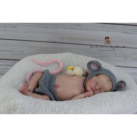 WEE MOUSE by Laura Lee Eagles