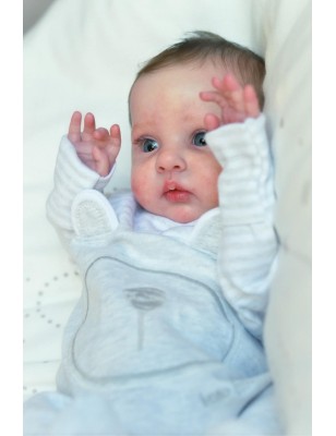 MIKKI by Irina Kaplanskaya (PRE-ORDINE)