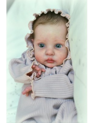 MIKKI by Irina Kaplanskaya (PRE-ORDINE)