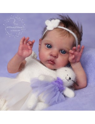 MIKKI by Irina Kaplanskaya (PRE-ORDINE)