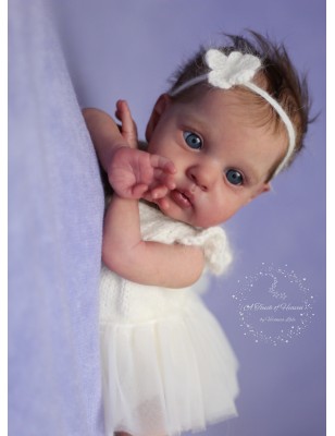 MIKKI by Irina Kaplanskaya (PRE-ORDINE)