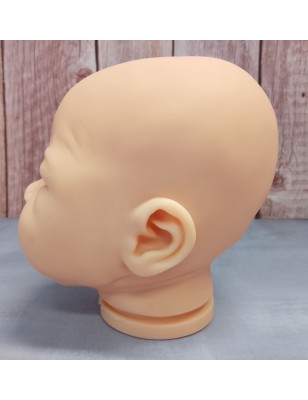 Head- Bjarni by Elisa Marx