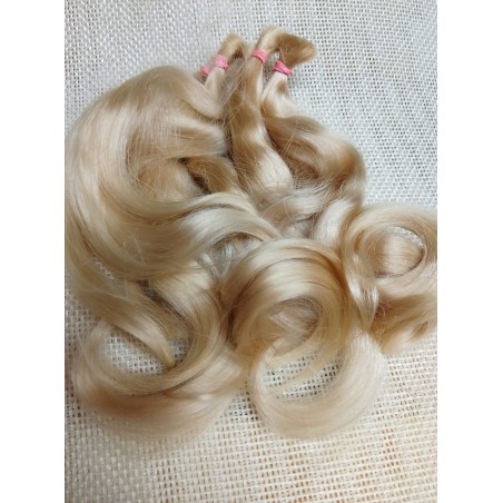 JU&NA mohair-WHEAT BLONDE WAVY/CURLY