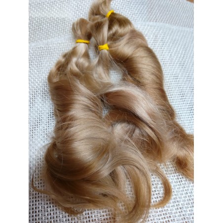 JU&NA mohair- MEDIUM BLONDE WAVY/CURLY