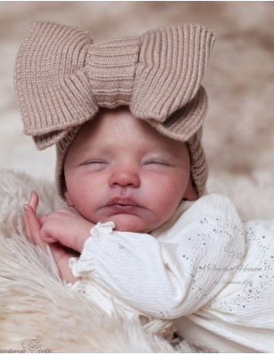 MOLLY by Severine Piret (SALDO FATTURA)