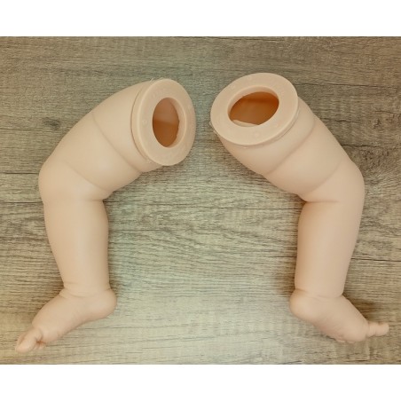 Legs by Ping Lau 33G