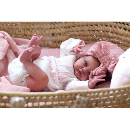 GRACIE MAE OPEN EYES by Laura Lee Eagles (SALDO FATTURA)