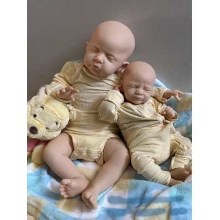 CAMERON ASLEEP by Laura Tuzio Ross (PRE-ORDINE)