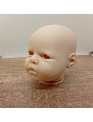 Testa Noah by Reva Schick