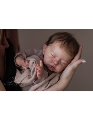 CAMERON ASLEEP by Laura Tuzio Ross (PRE-ORDINE)