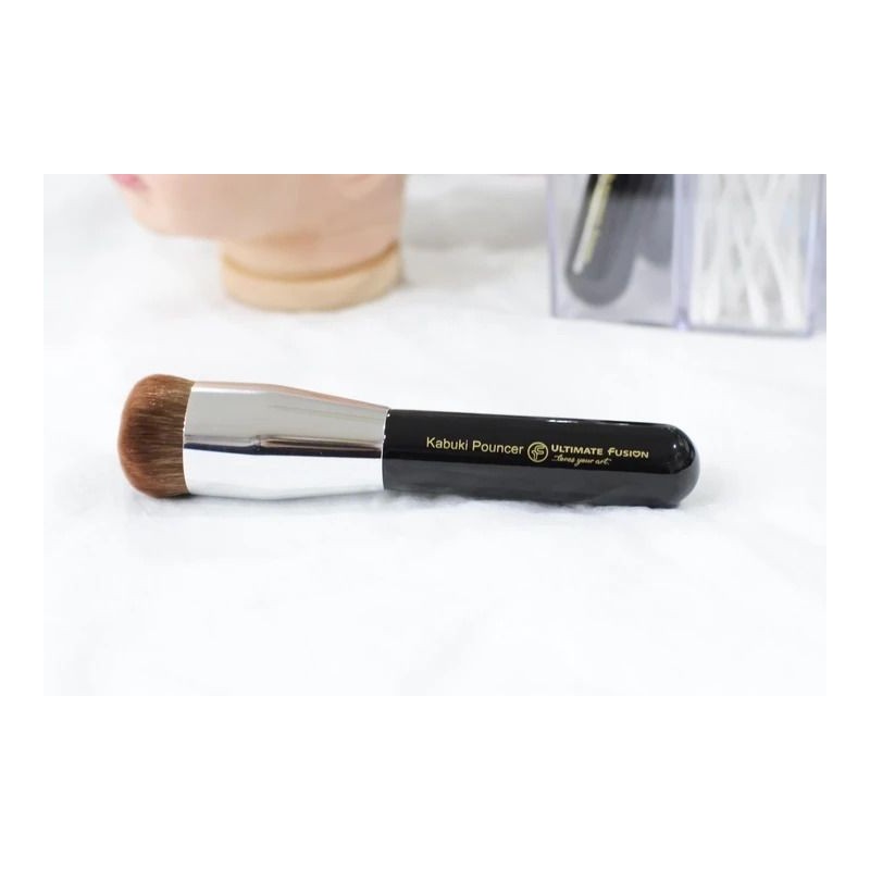 ULTIMATE FUSION-Kabuki Pouncer Brush