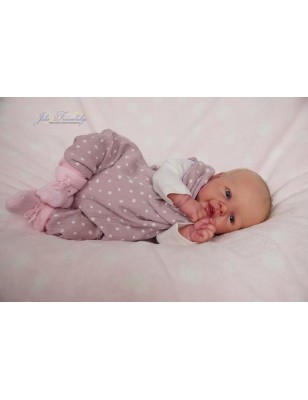 Amélie by Sandy Faber