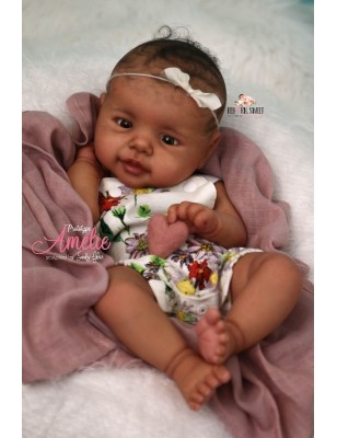 Amélie by Sandy Faber