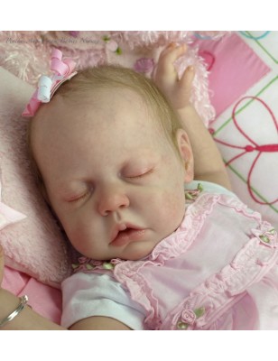 Chloe (occhi chiusi) by Ann Timmerman