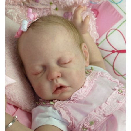 Chloe (occhi chiusi) by Ann Timmerman